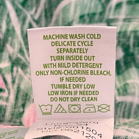 New Lilly Pulitzer XS Etta V Neck T-Shirt Top Conch Shell Pink Green NWT - Picture 8 of 8